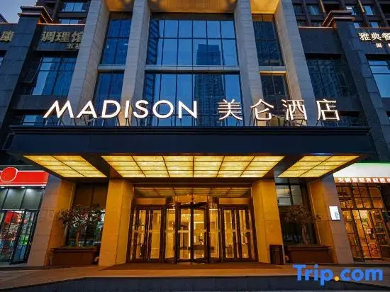 Madison Zhengzhou Erqi Square