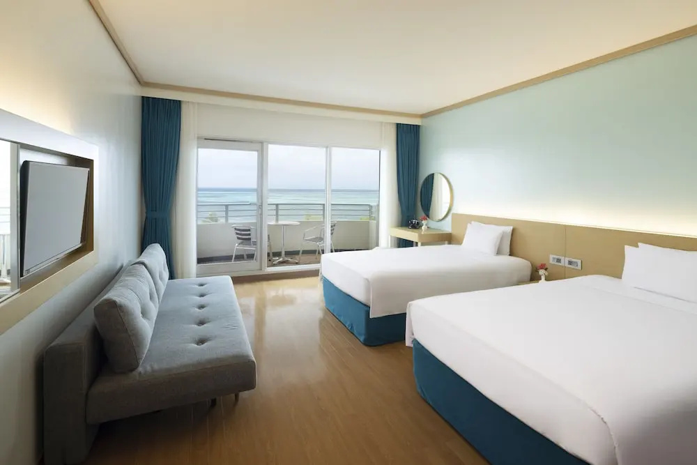 Superior room with balcony