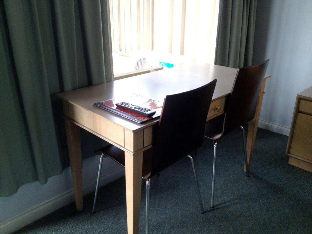 City West Motel by null