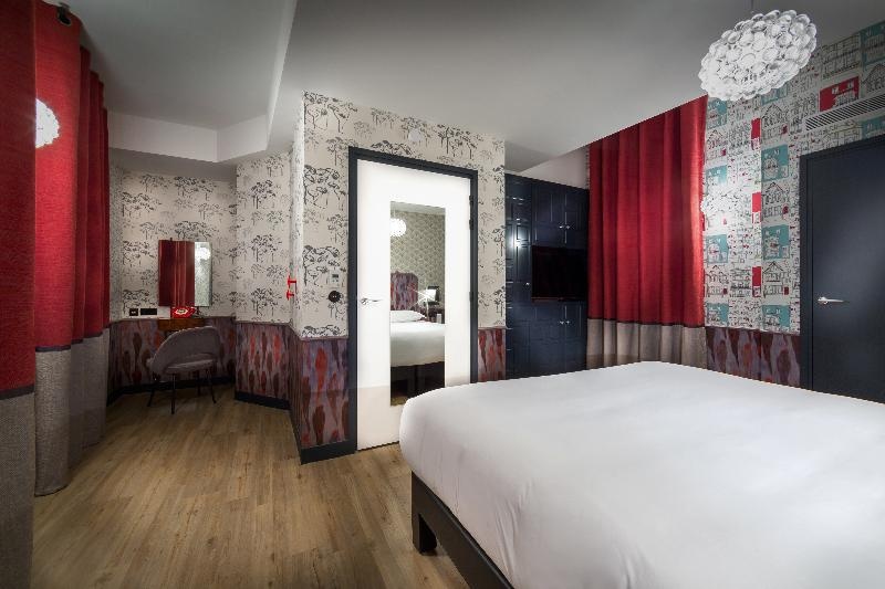 Hôtel Crayon Rouge 54