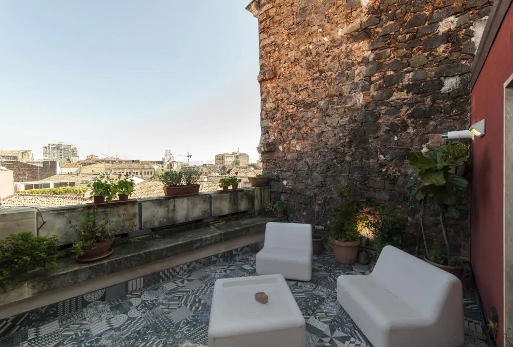 2 Bedrooms Deluxe Apartment