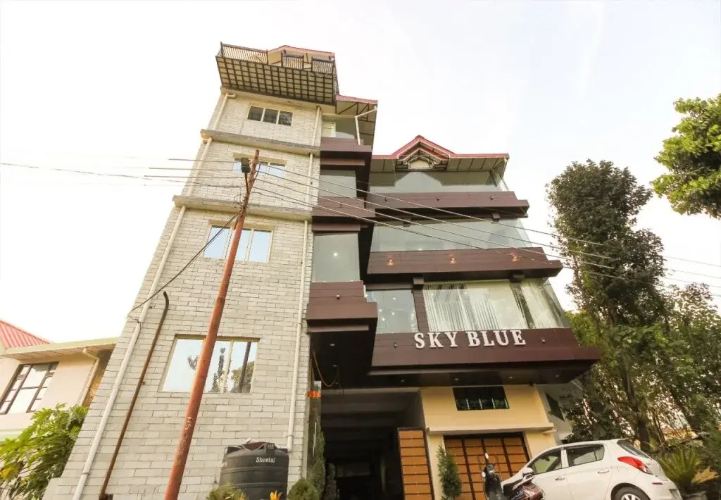 Hotel Sky Blue By OYO Rooms