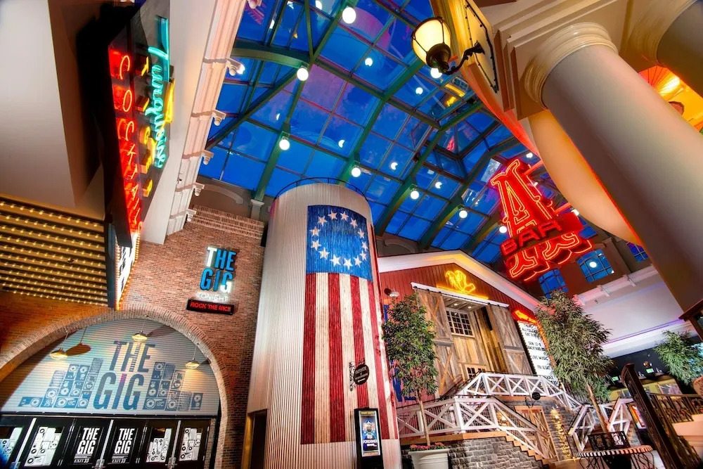 The Brook at Turning Stone Resort Casino - фото 10