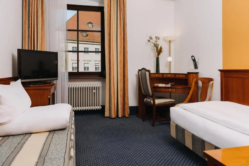 Standard Double room (twin beds)