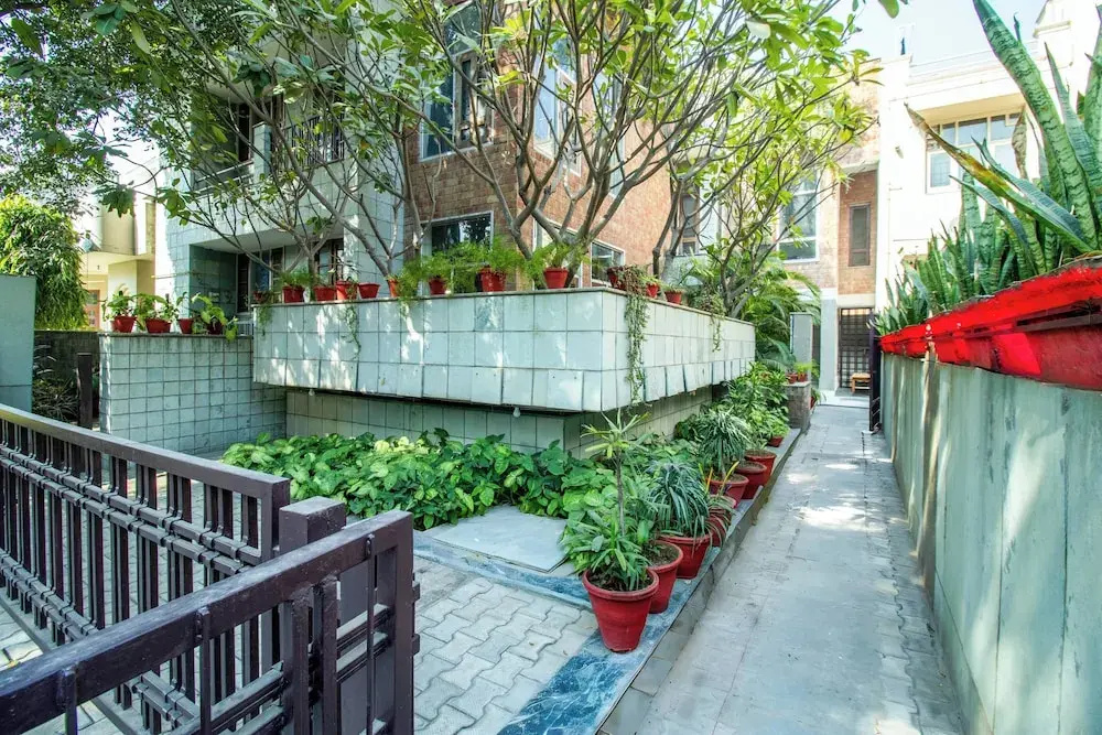 Opulent Antique 6BR Villa in Gurugram