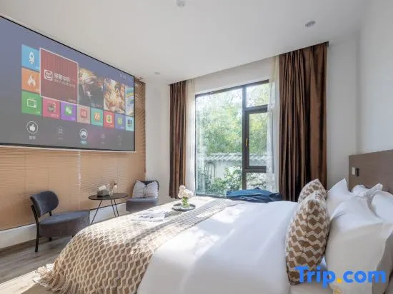 Royal Dragon Airport Hotel