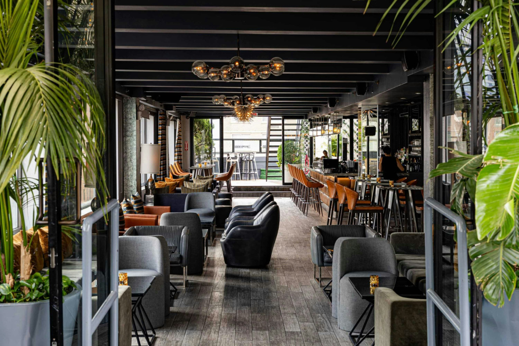 Empire Hotel - Général