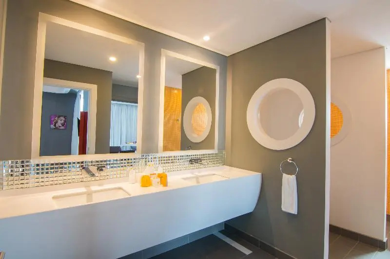 SUN & MOON, Urban Hotel - Chambres