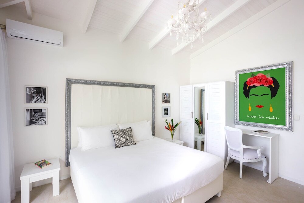 Gigi Brown Villa Frida Puerto Viejo