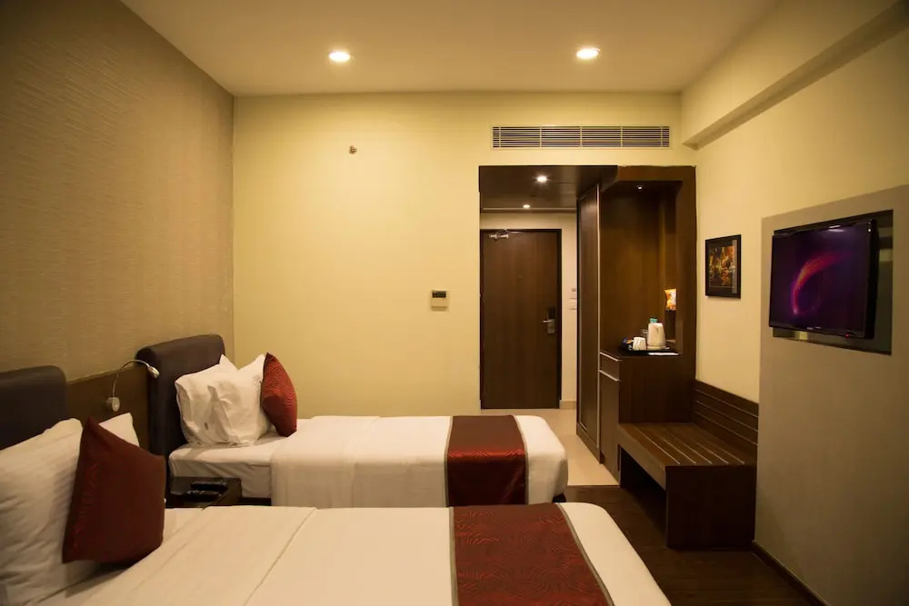 Premium Double room (full double bed)