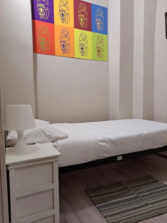 Economy room