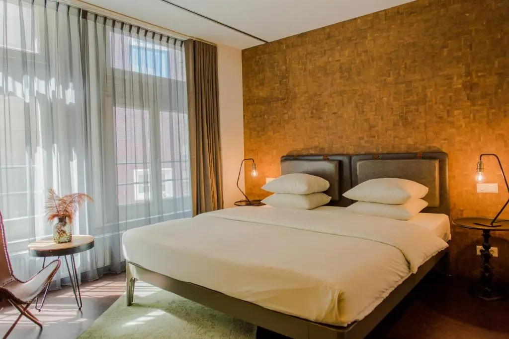 Hotel V Nesplein - Chambres
