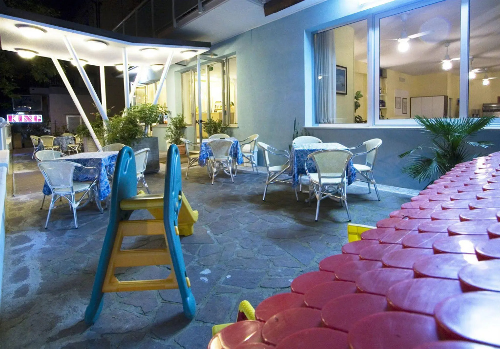 Hotel photo 12