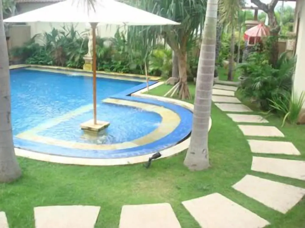 Pazzo Bali
