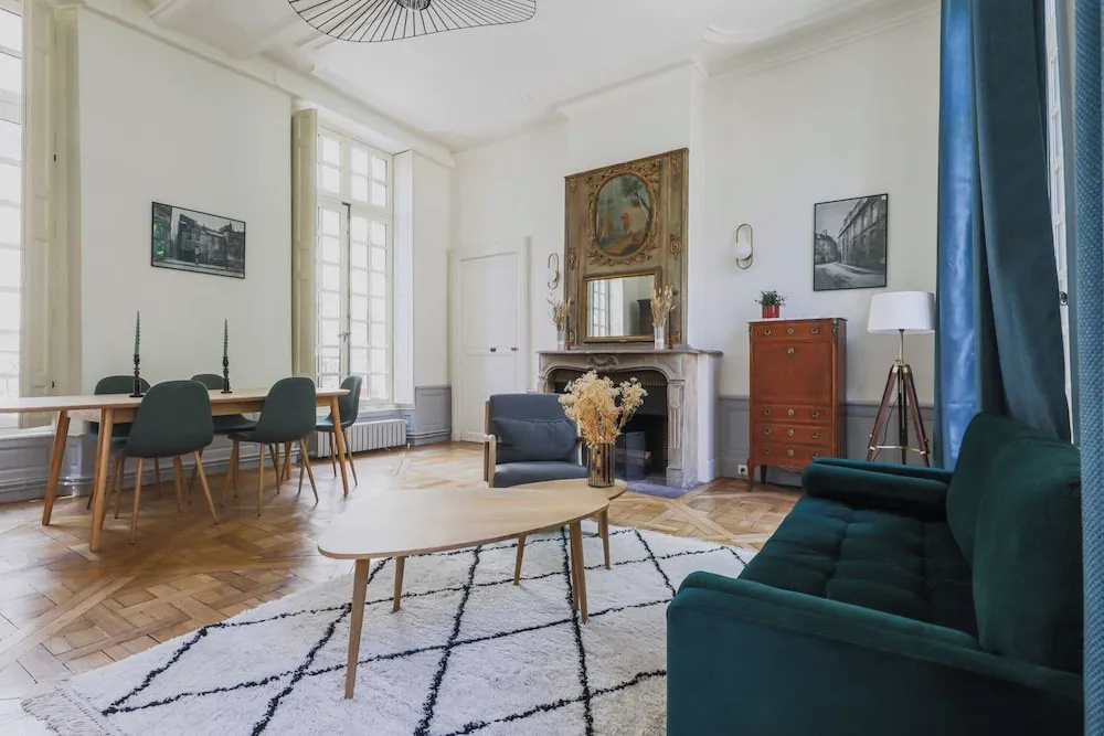 Afficher la photo 8 — Apartment in Notre-dame Cathedral
