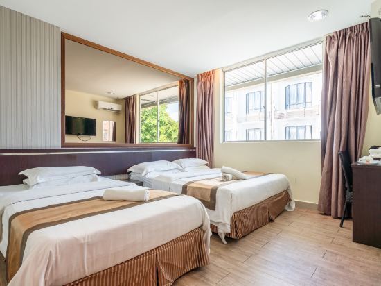 Goldenhill Hotel