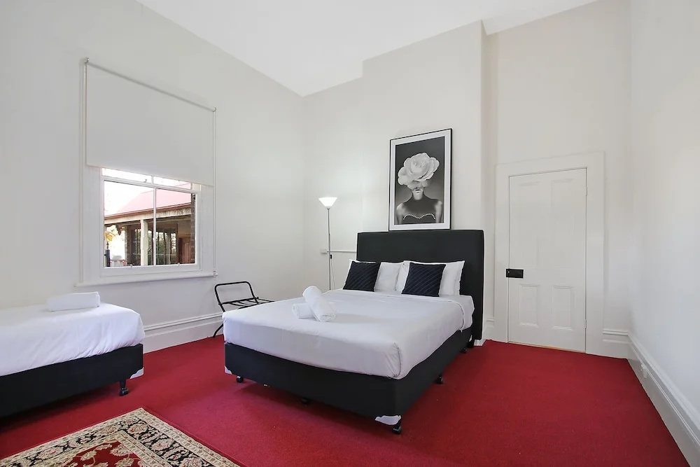 Standard Suite