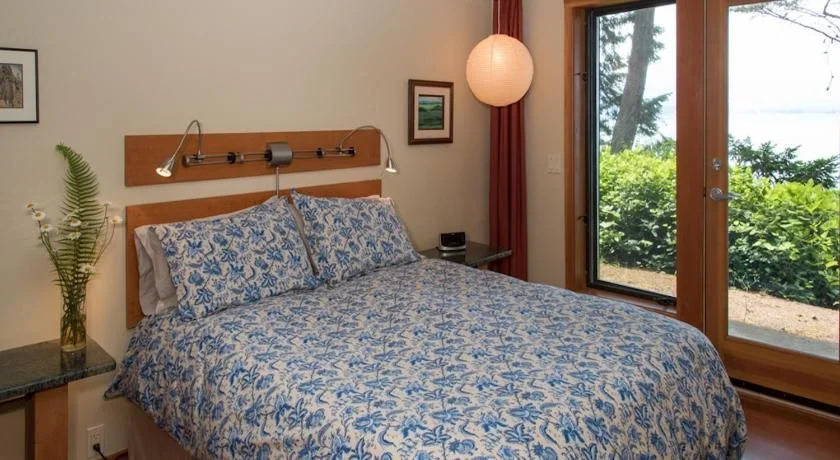 Skipping Stone Beach B&B - фото 2