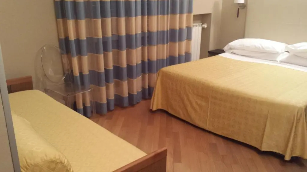 Comfort Triple room