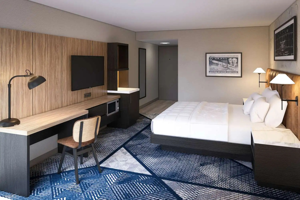 DoubleTree by Hilton Dayton Fairborn