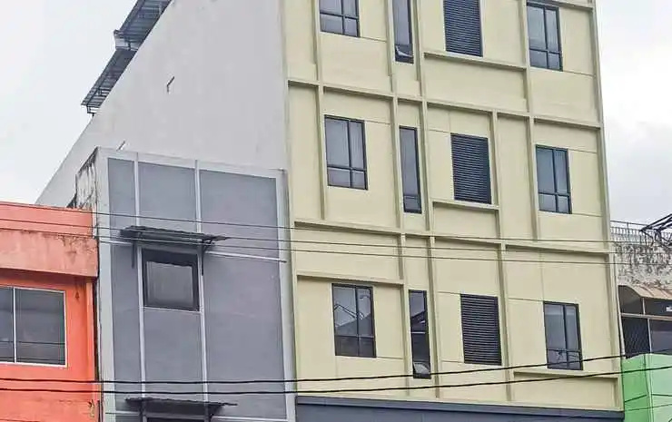 OYO 1574 U_xpress Hotel
