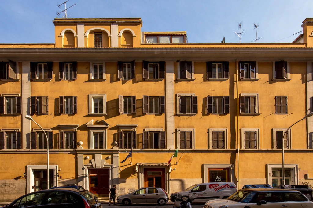 Crossroad Hotel — фото