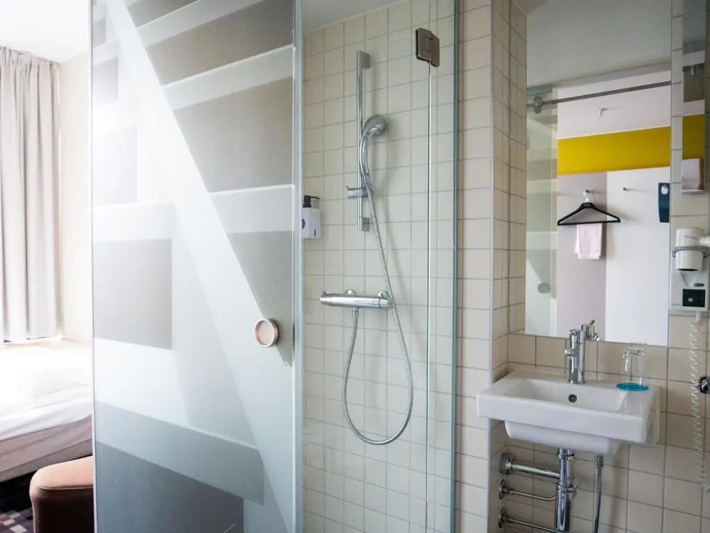 Quality Hotel 33 - Chambres