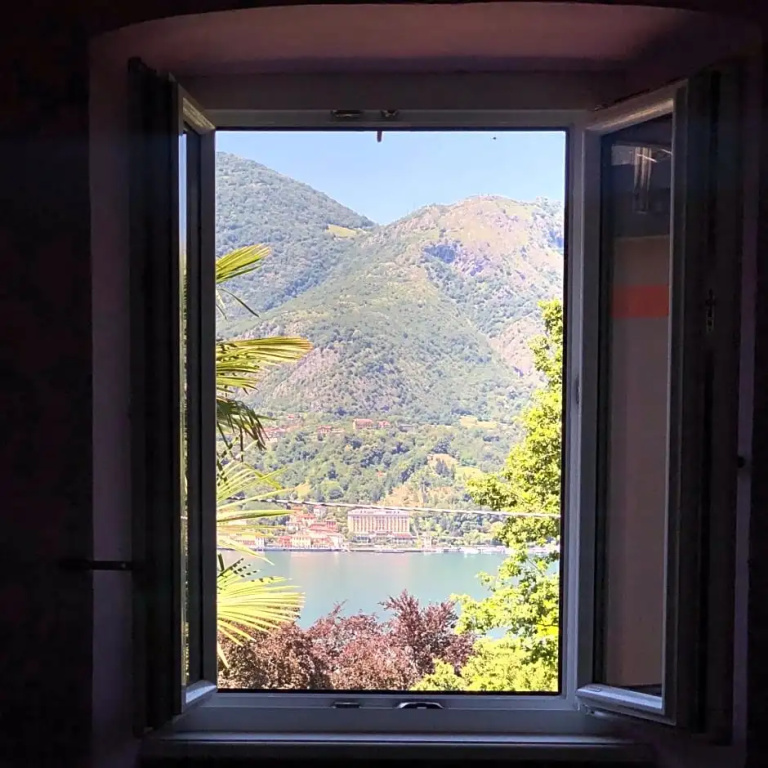 Standard Double room with garden view (full double bed)