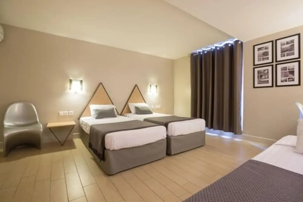 Hotel Amirauté - Chambres