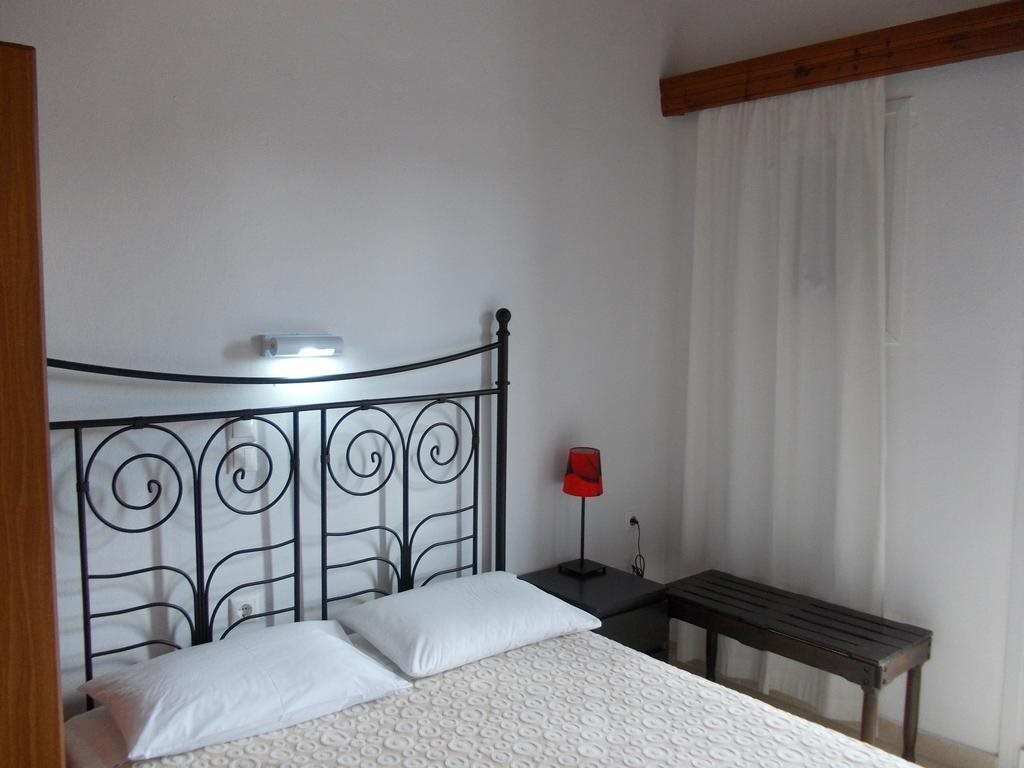 Matina Hotel by null