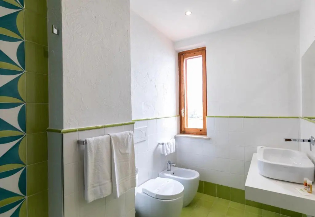Standard Double room with sea view (full double bed)