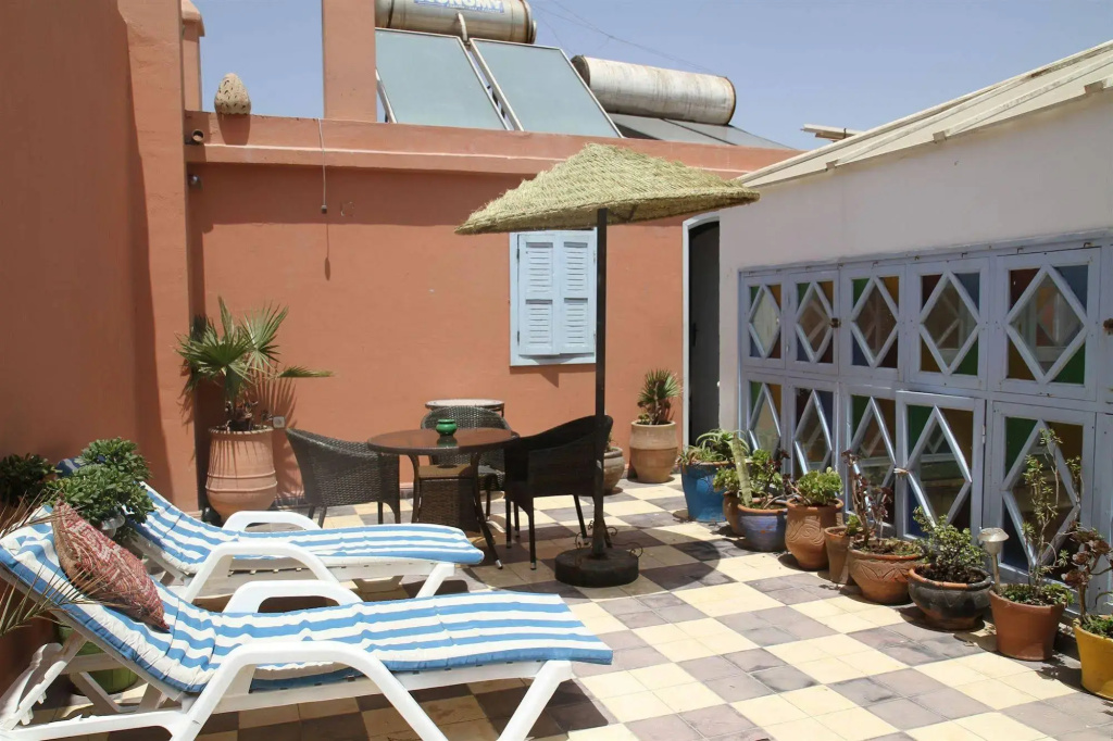Riad Chakir Mogador - Général
