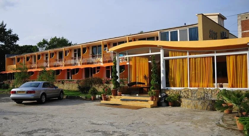 Hotel Surf