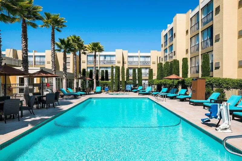 Marin Hilltop Hotel - Chambres