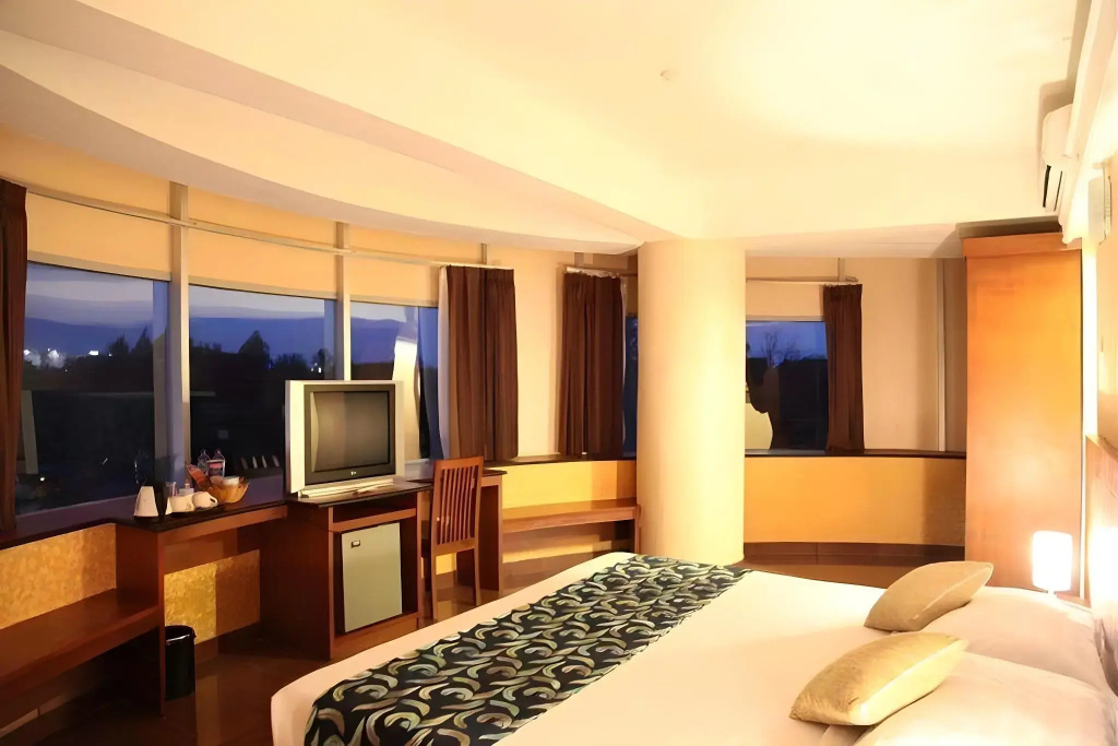 Hotel photo 13