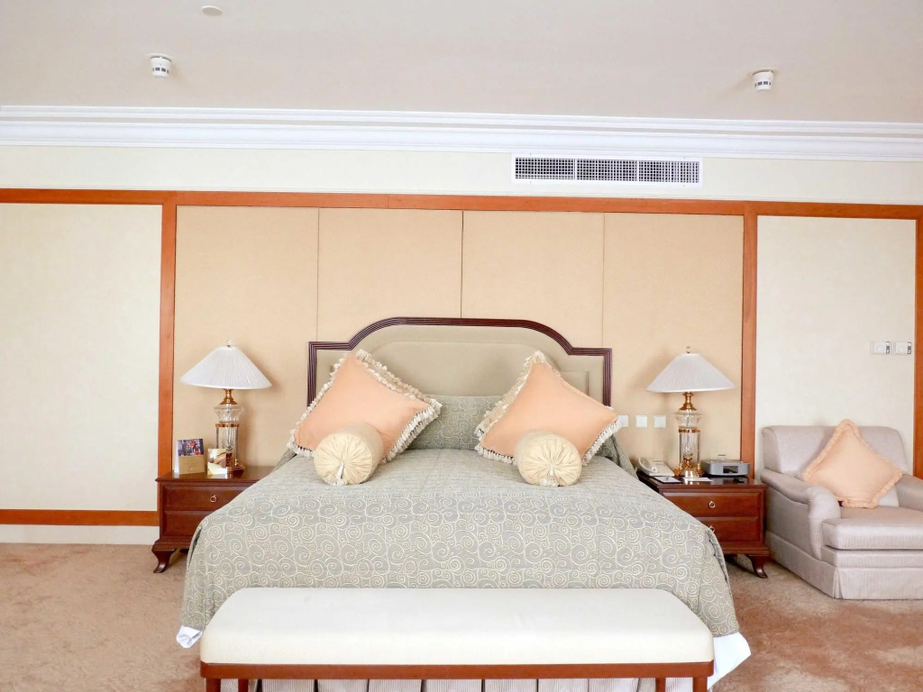 The Great Duke Phnom Penh — 4
