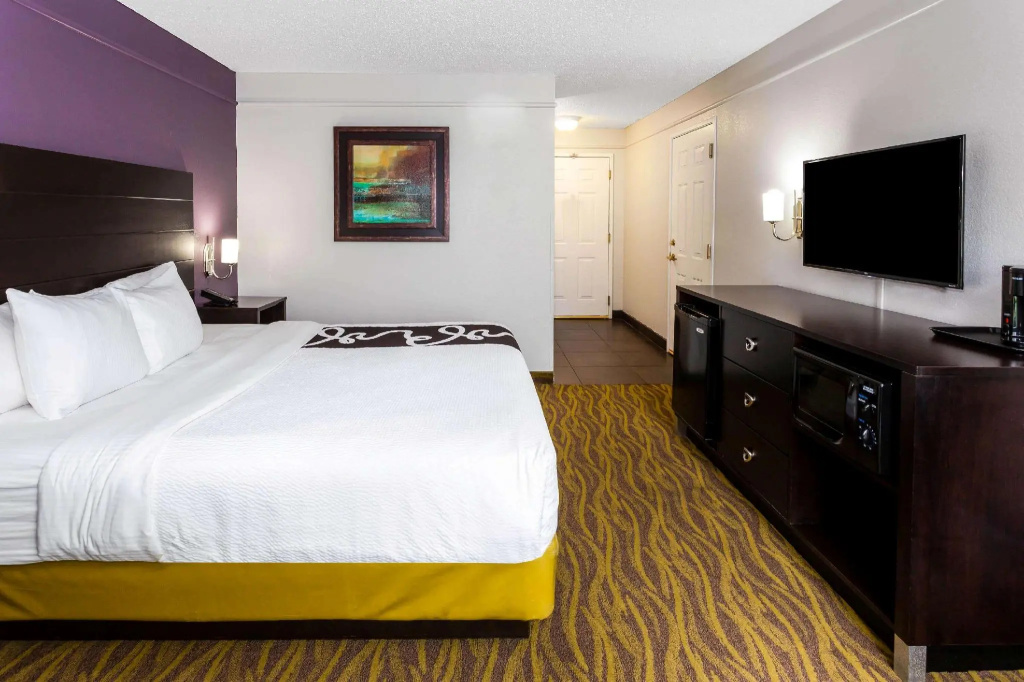 La Quinta Inn & Suites by Wyndham Laredo Airport - Chambres