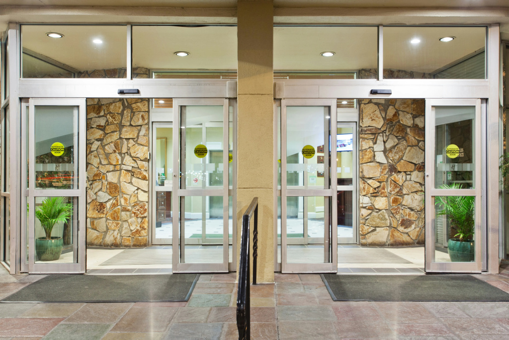 Holiday Inn Charleston Riverview by IHG - Général