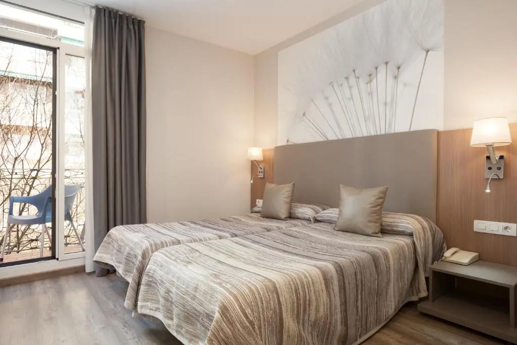Superior Double room (twin beds)