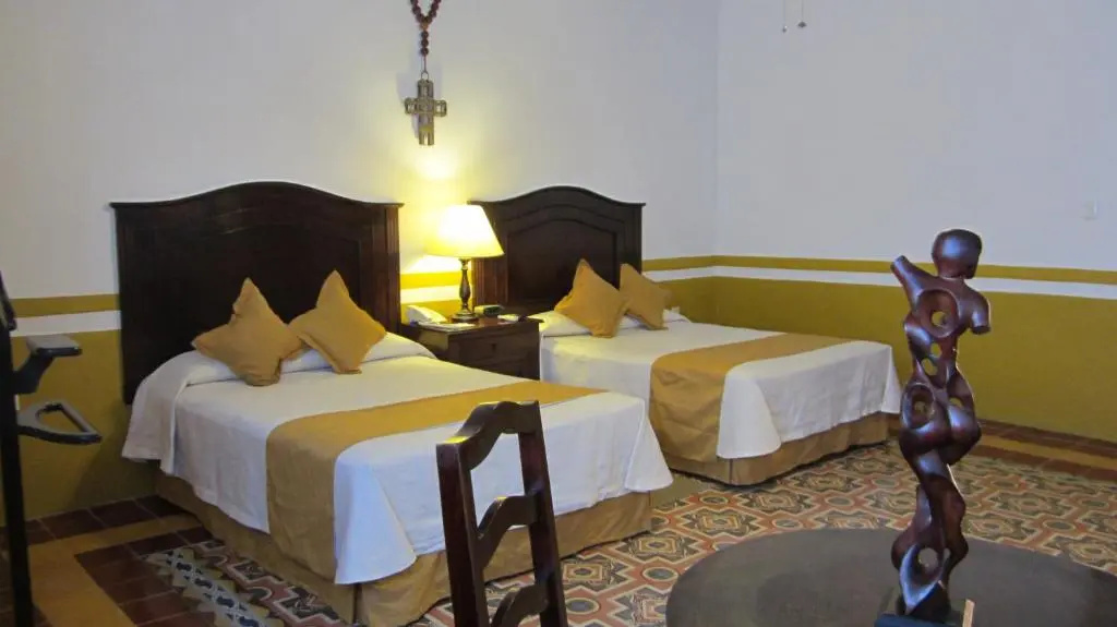 Superior Triple room