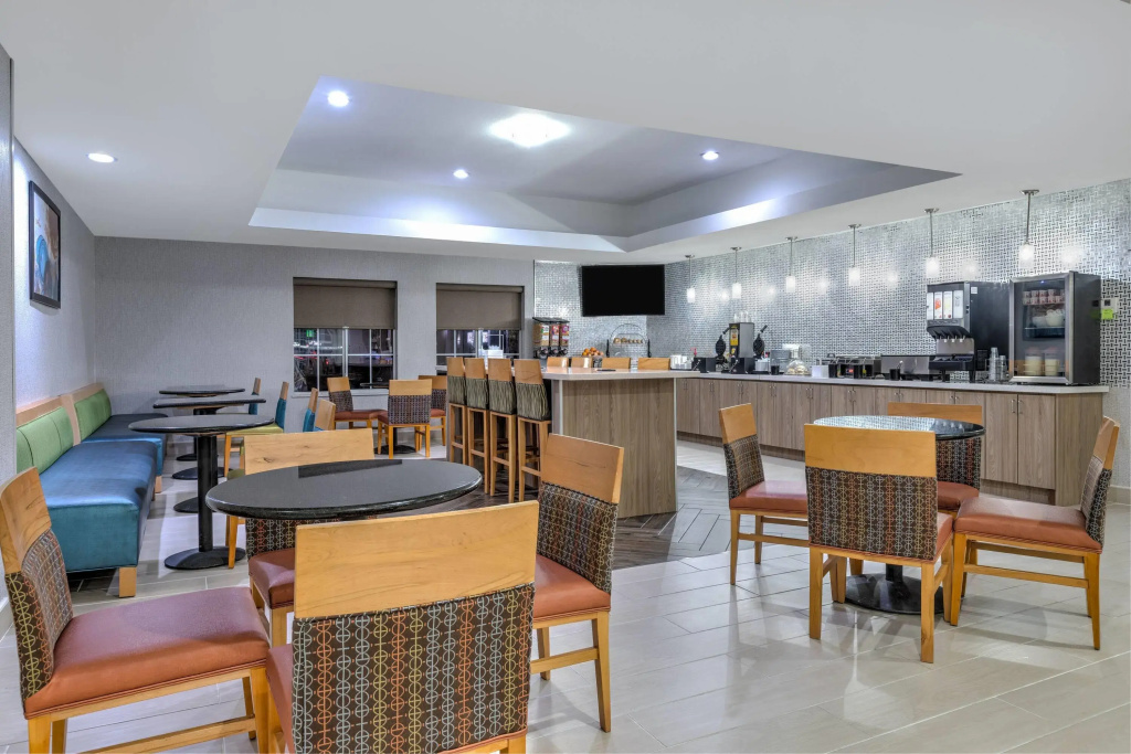 La Quinta Inn & Suites by Wyndham Paris - Général