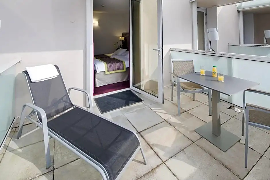 Superior room
