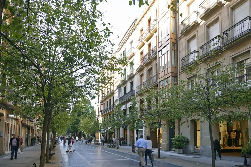 Arzak Apartment by FeelFree Rentals