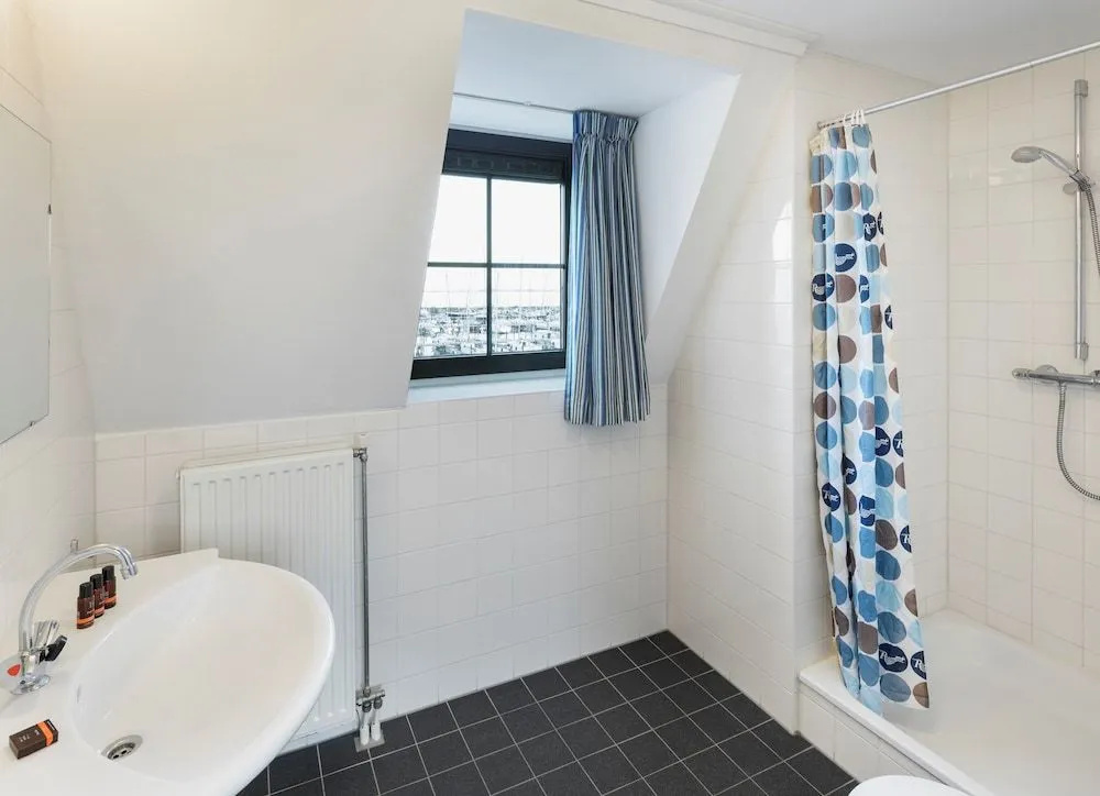 Roompot Hotel Marinapark Volendam - Général