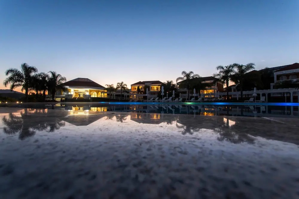 Beach & Waterfront