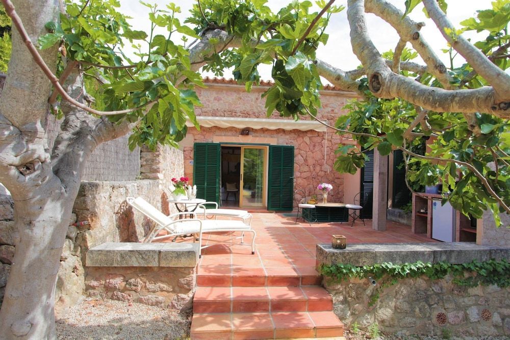 gallery_image_hidden_6