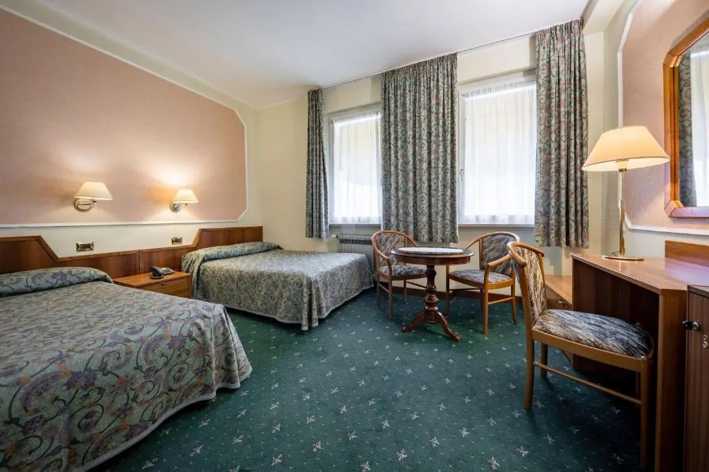 Superior Double room (twin beds)