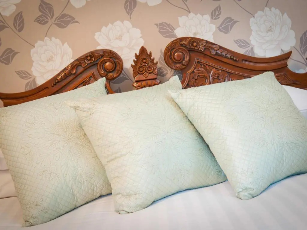 Llechwen Hall Hotel - Chambres