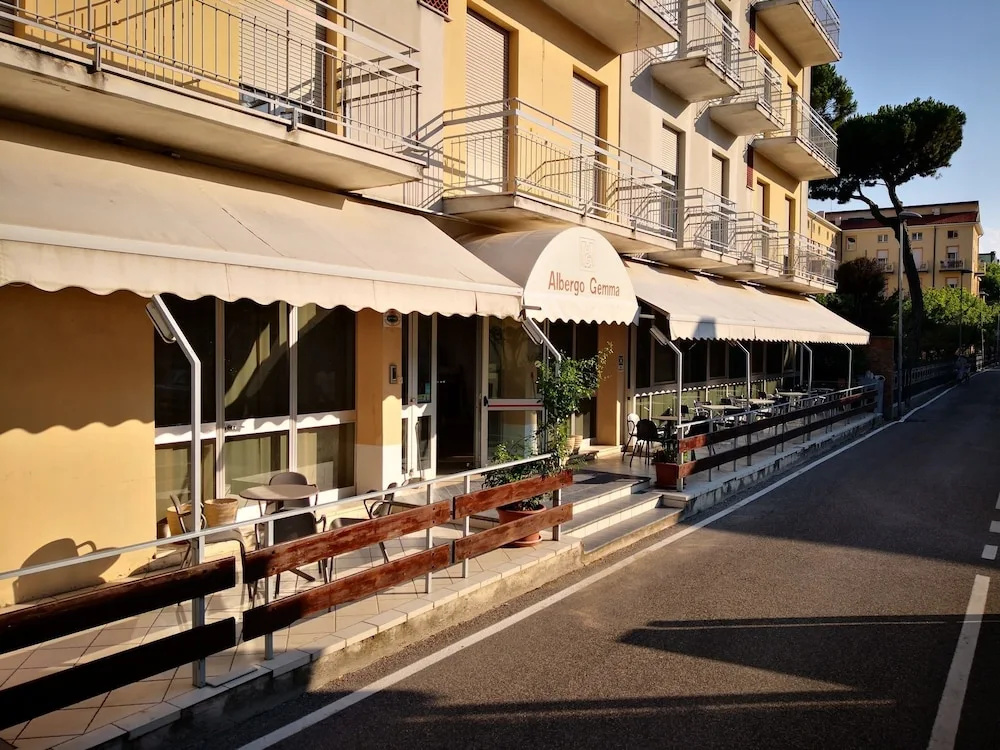 Hotel photo 15