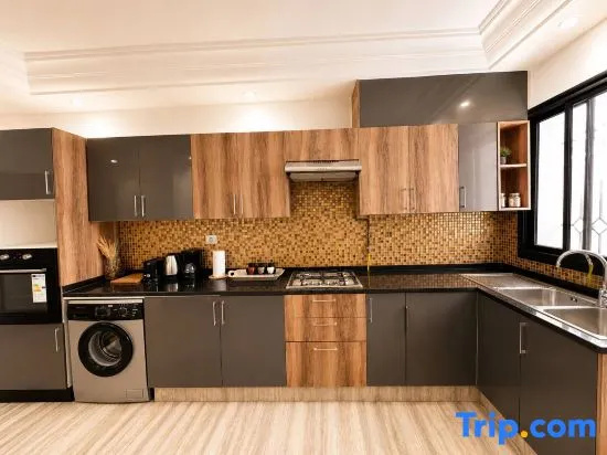 Marsa Cube House – Beachfront Living in La Marsa